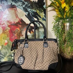 Gucci Sukey Cloth Satchel Black and Tan